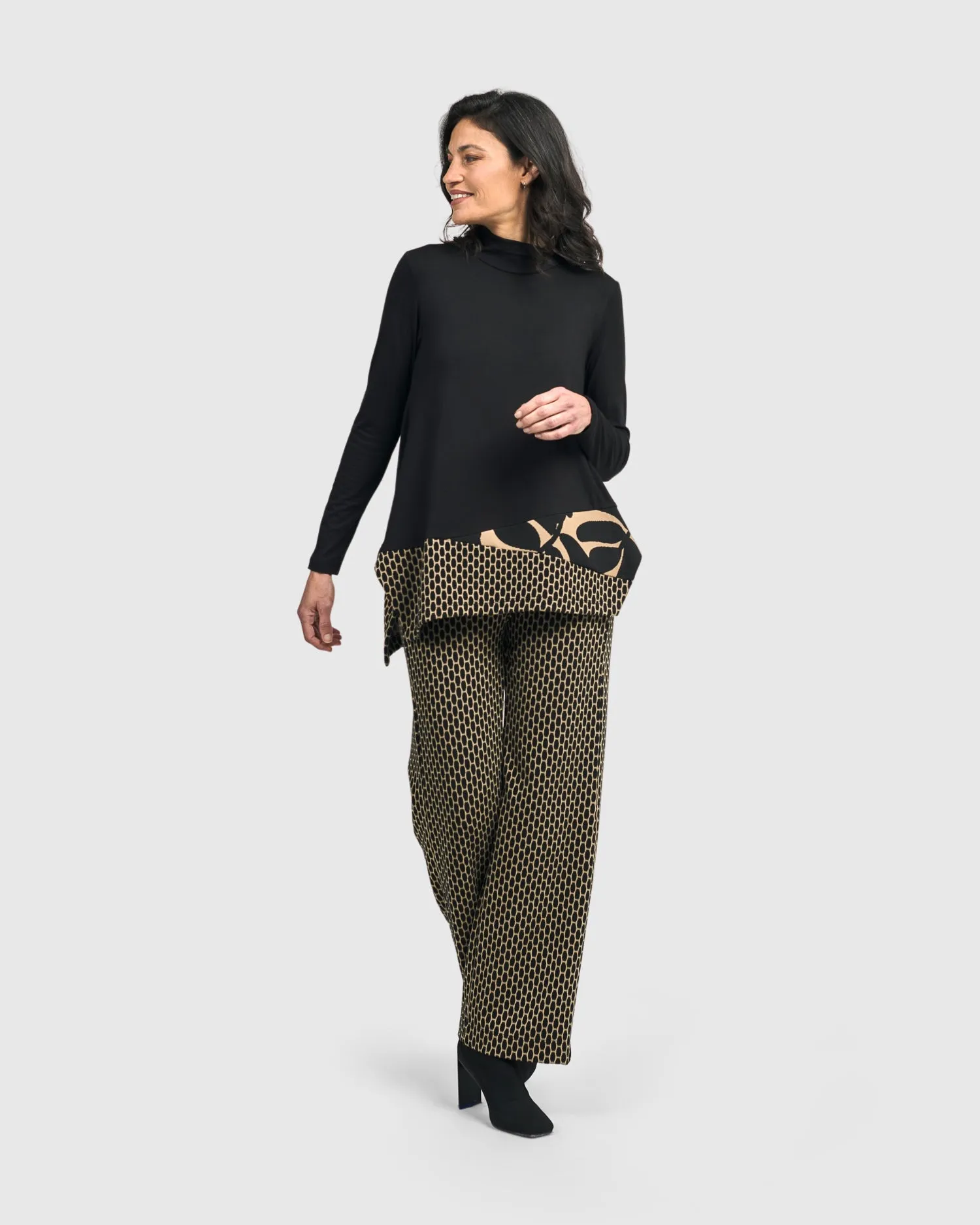 ALEMBIKA - BLACK TUNIC W/PRINT PATTERN