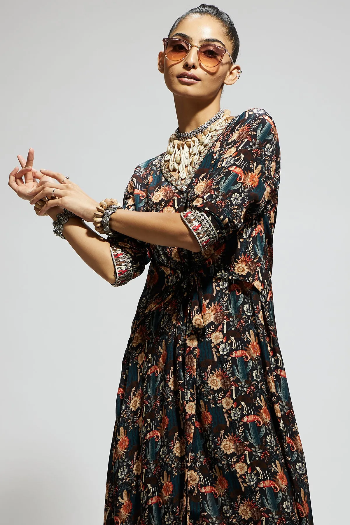 Black Jaal Print Front Tie up Tunic