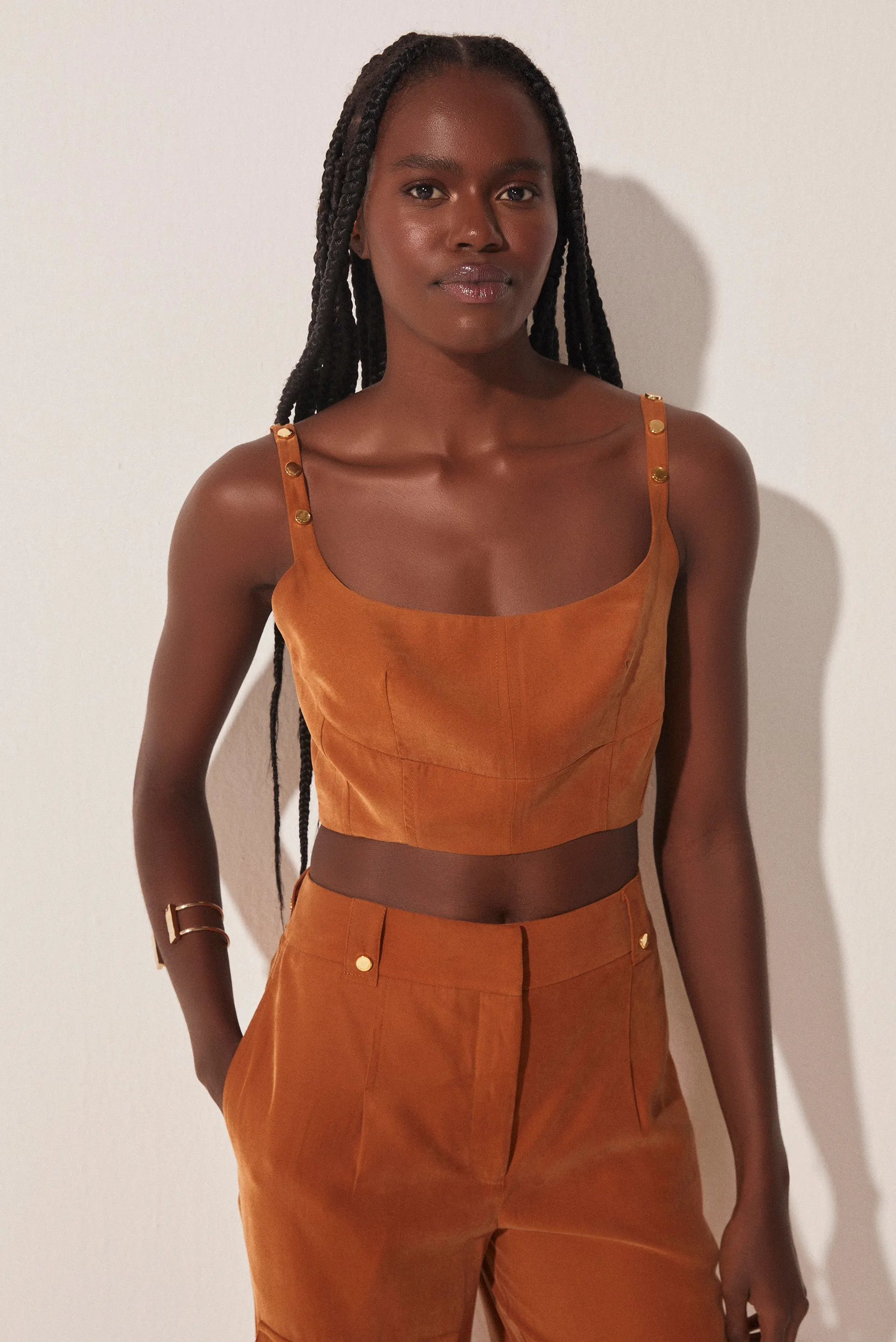 Mediterranean Tailored Top With Wide Straps E4559A1646