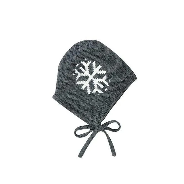 Newborn Warm Snowflake Bonnet