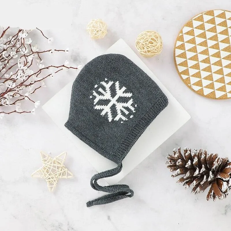 Newborn Warm Snowflake Bonnet