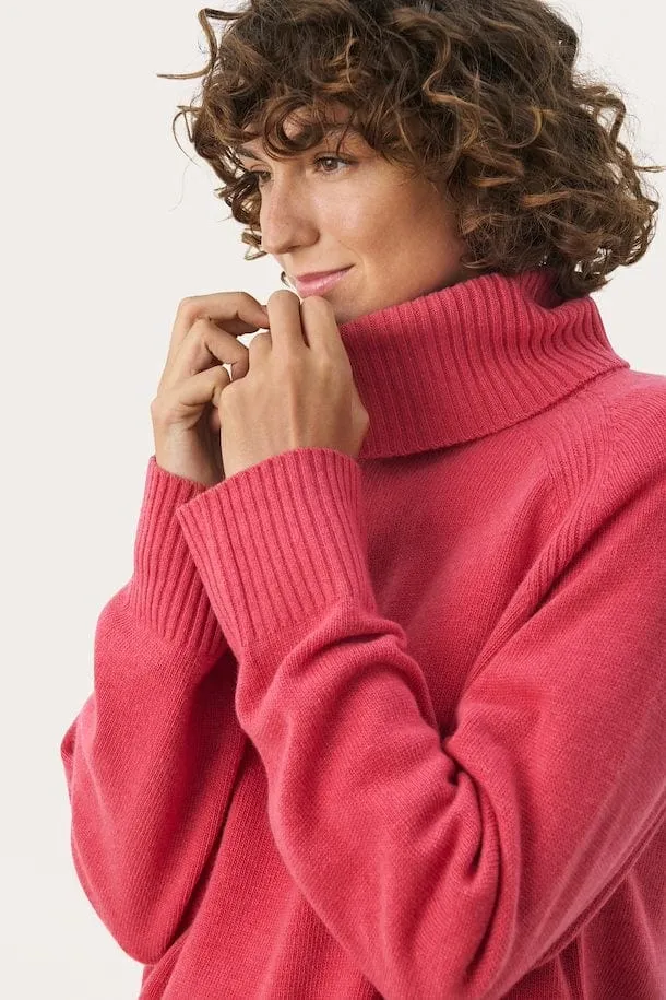 Part Two LindiPW Knitted Pullover in Holly Berry