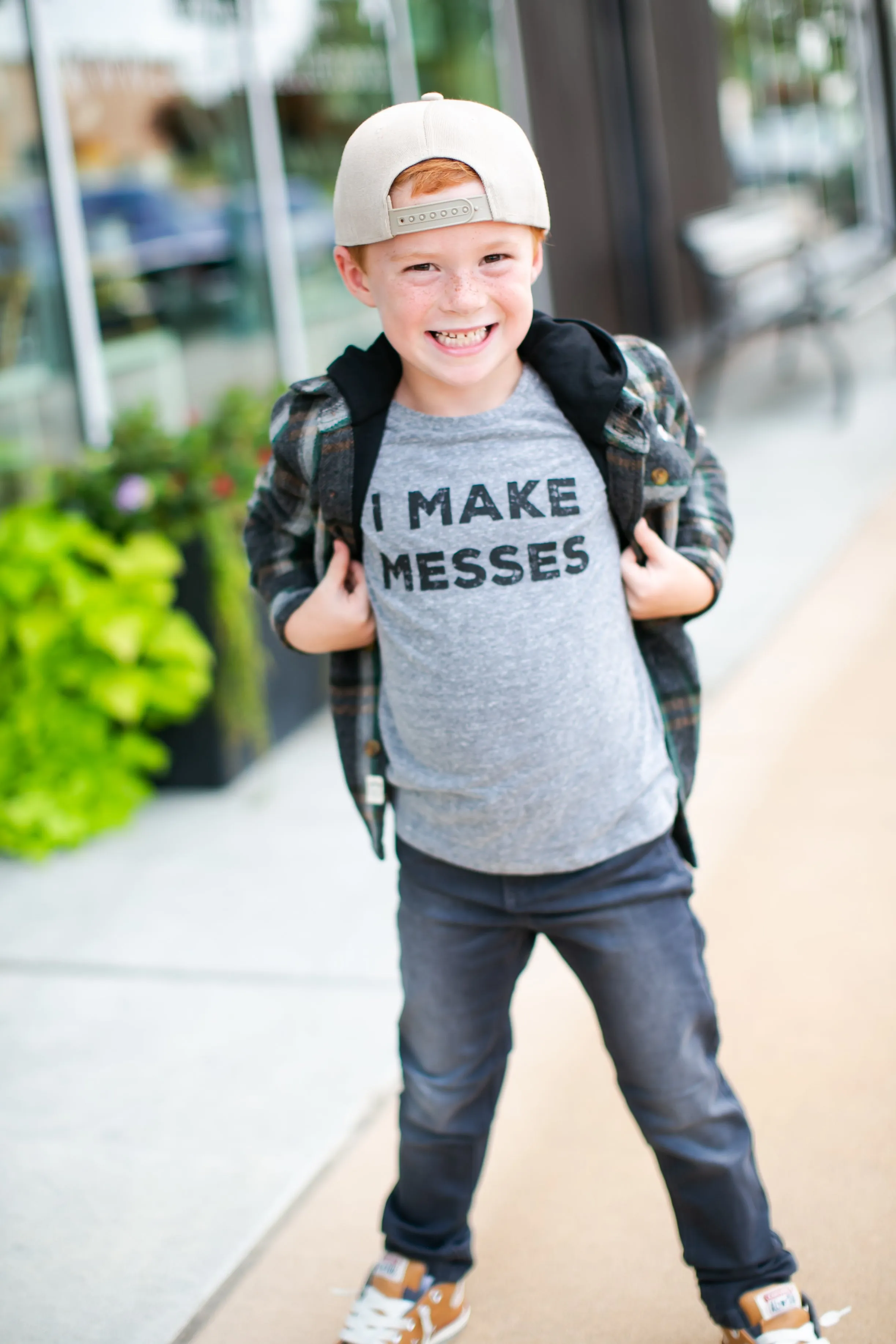 SILAS - I Make Messes Tee in Heather Grey