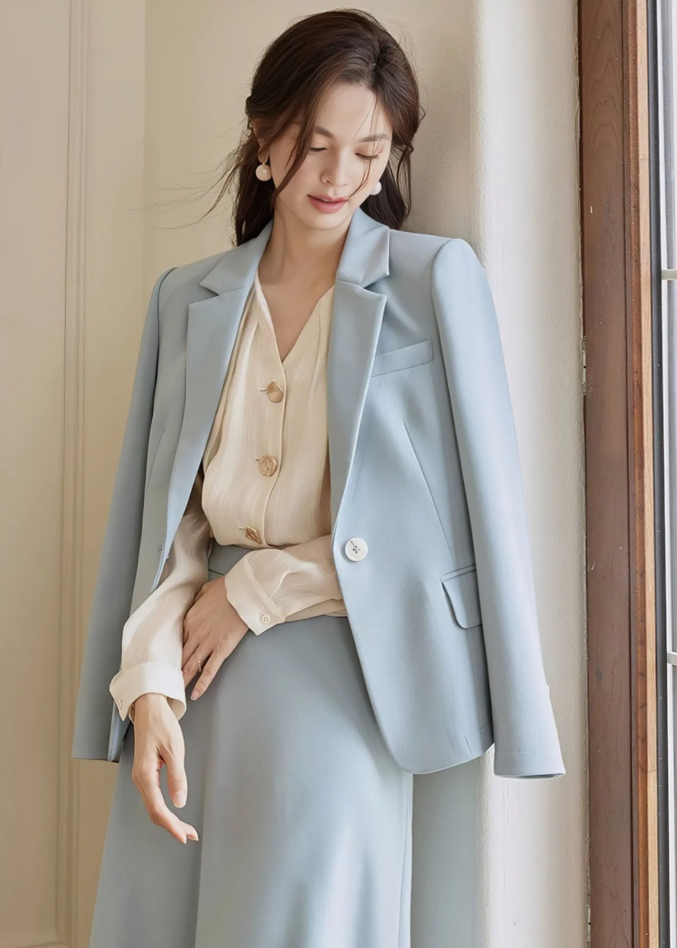 SLIM TAILORED JACKET