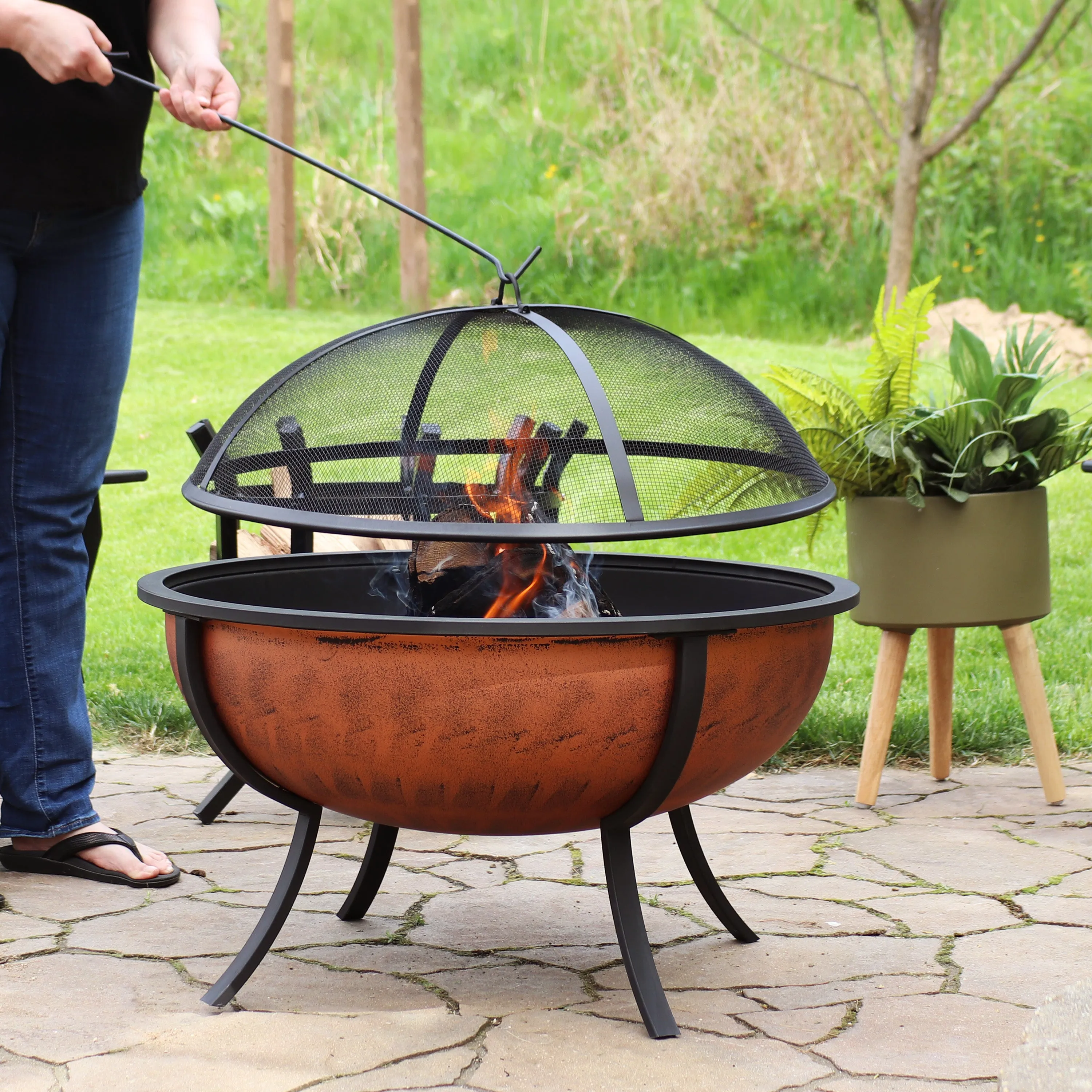 Sunnydaze Copper Raised Outdoor Fire Pit Bowl with Spark Screen - 32"