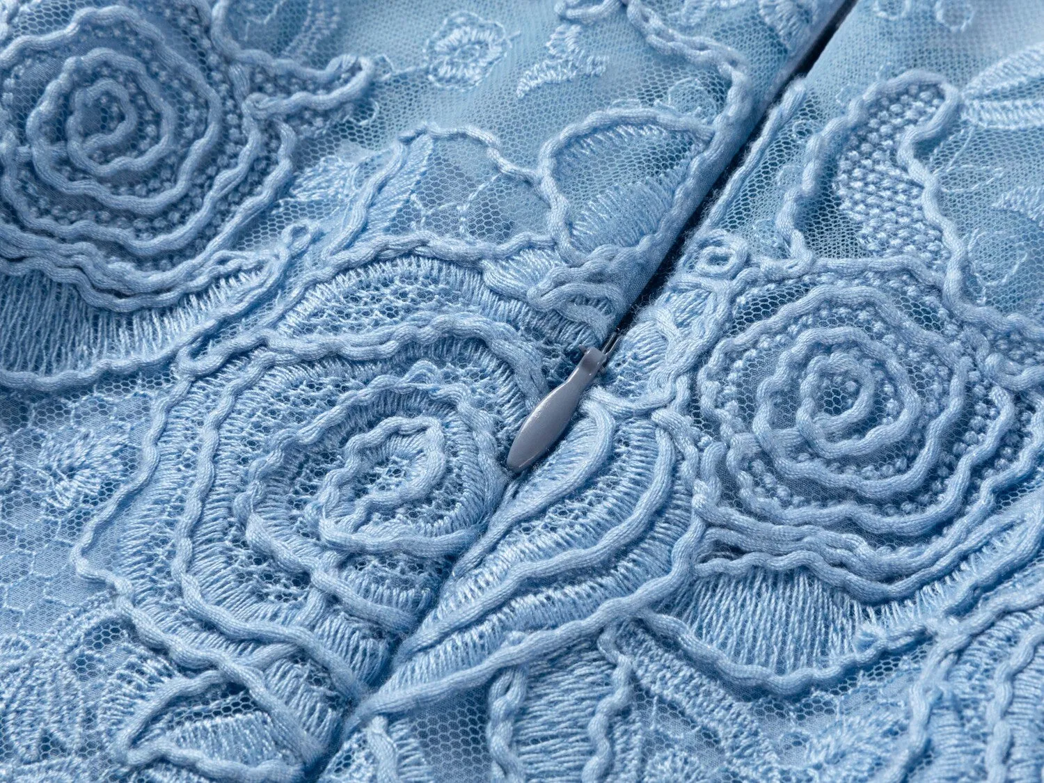 YAYING Peony Embroidered Dress